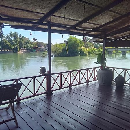 Friendship Guest House Ban Dondét 外观 照片