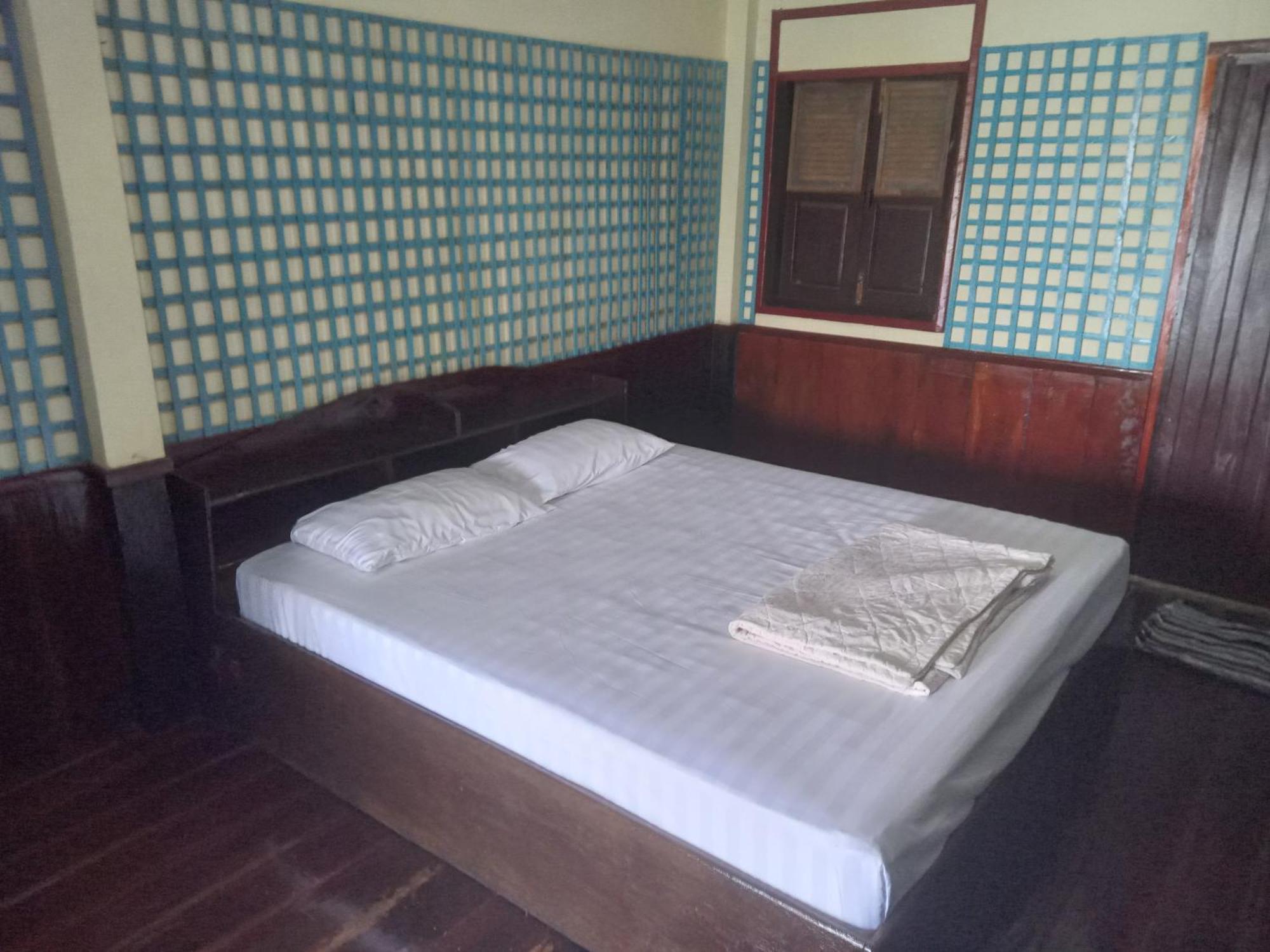 Friendship Guest House Ban Dondét 外观 照片