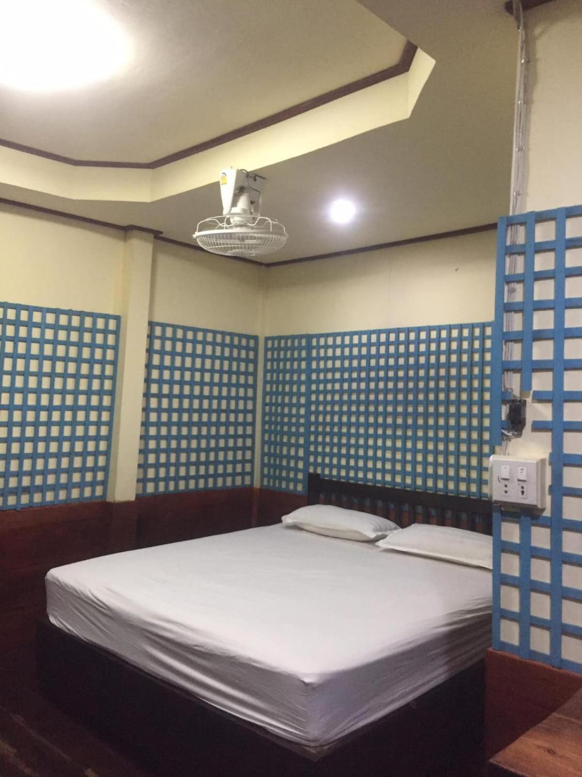 Friendship Guest House Ban Dondét 外观 照片